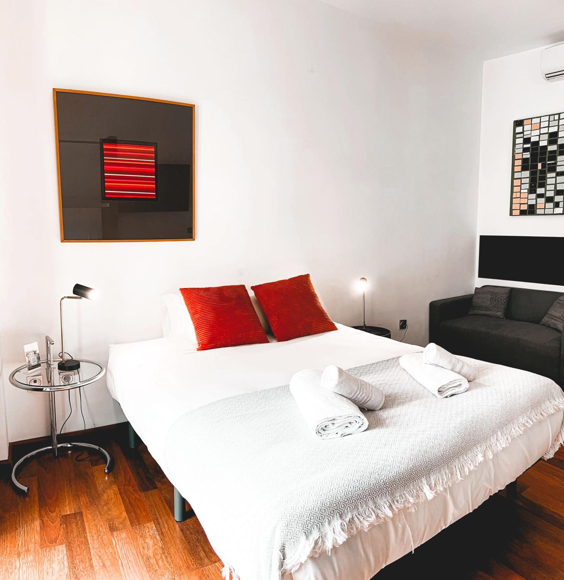 Happy Apartments Valencia Bagian luar foto