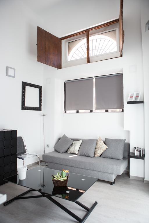 Happy Apartments Valencia Bagian luar foto