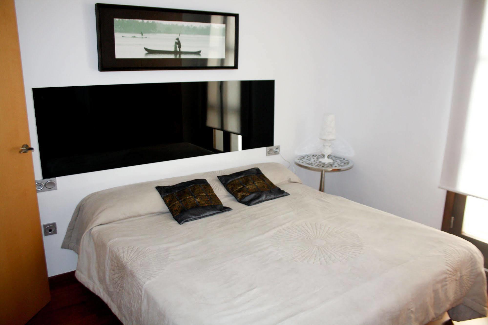 Happy Apartments Valencia Bagian luar foto